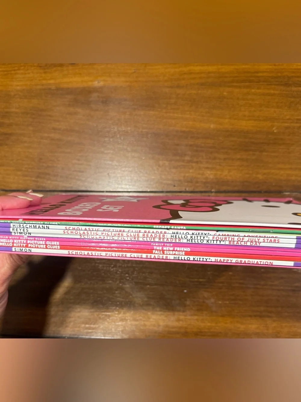 NEW Hello Kitty Tin Lunch Box & 8 Early Reader Picture Clues Books Boxed Set